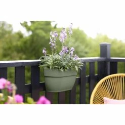 Elho Hängetopf Vibia Campana Easy Hanger L36 Cm Pistaziengrün 17 Elho Hängetopf Vibia Campana Easy Hanger L36 Cm Pistaziengrün -Deutschland Gartenbedarf Verkäufe 2024 155665 haengetopf vibia campana easy hanger l36 cm pistaziengruen 10